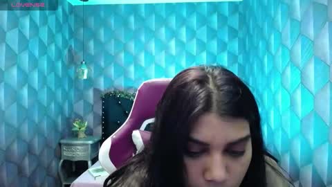    online show from December 19, 3:07 am