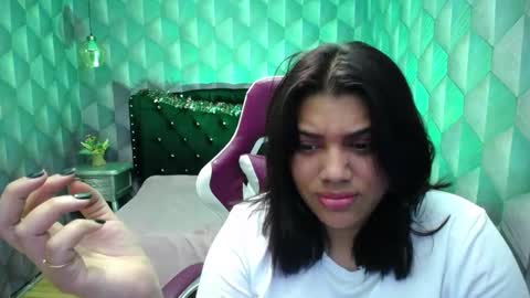    online show from December 23, 8:11 am
