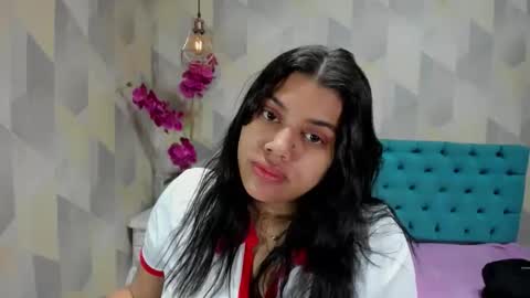    online show from October 21, 3:02 pm