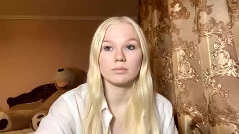 Luna online show from November 12, 11:54 am