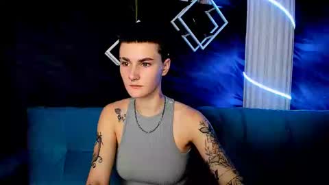 lindabryantt online show from March 2, 11:07 am