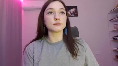 Call me Linda online show from December 1, 6:24 pm