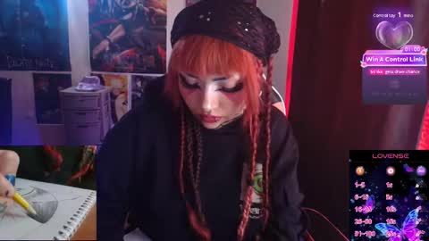 Snapshot of linddamortt chatting on February 19, 10:17 pm CatalinaANIDEA online show from February 19, 10:17 pm