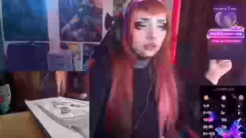 Snapshot of linddamortt chatting on March 13, 10:05 pm CatalinaANIDEA online show from March 13, 10:05 pm