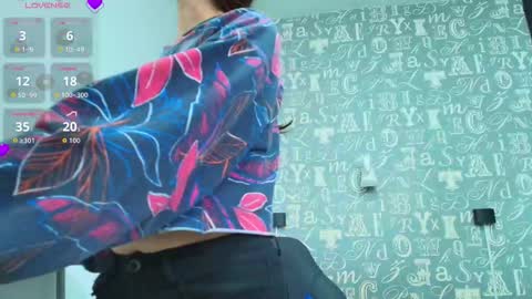  Lindsey  online show from October 20, 12:05 pm