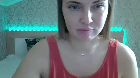 Anna online show from December 4, 10:13 am