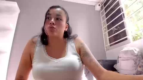 Lindsy online show from September 12, 1:44 pm