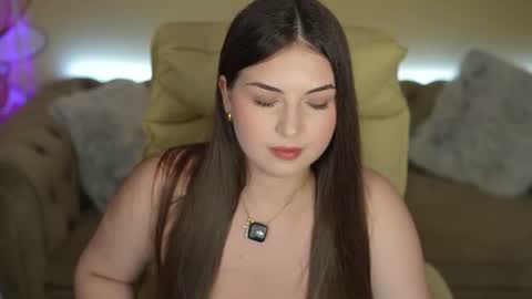 Snapshot of lindsyrawr chatting on July 21, 2:08 pm Lindsy online show from July 21, 2:08 pm