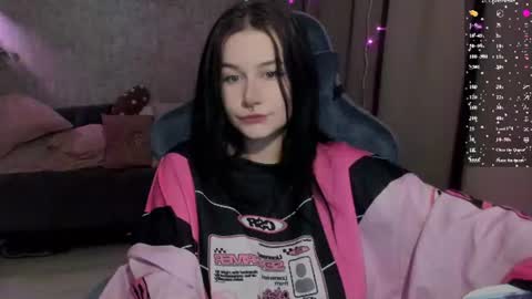 Lina online show from June 15, 7:32 am