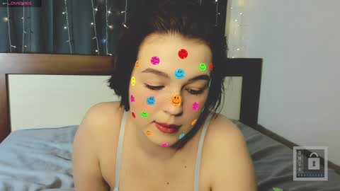Allie online show from December 24, 10:44 am