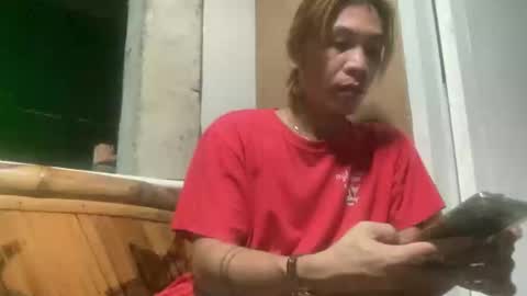 Snapshot of lingkure_69ts chatting on October 17, 8:33 pm weng bustamante online show from October 17, 8:33 pm