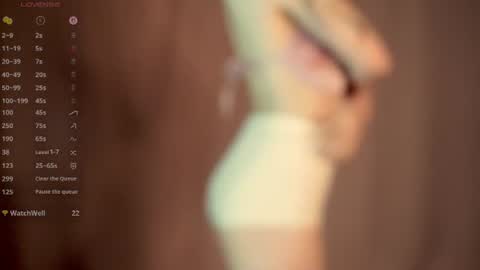 Linh -   online show from June 16, 9:17 pm