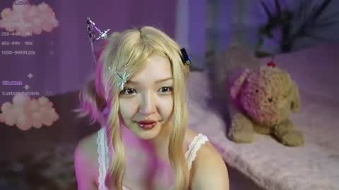 Linh -   online show from July 15, 9:31 pm