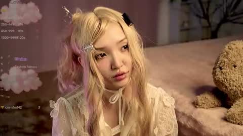 Linh -   online show from July 22, 9:39 pm