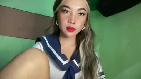 Snapshot of linkingqueens chatting on December 14, 4:01 pm linkingqueens online show from December 14, 4:01 pm