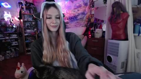 Snapshot of linlin_cuteeee chatting on September 29, 8:46 pm Lin online show from September 29, 8:46 pm