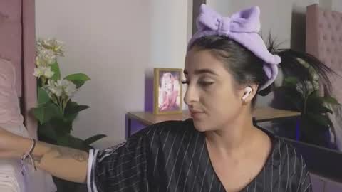 Snapshot of linoshka_1 chatting on July 3, 1:12 am Luciana online show from July 3, 1:12 am