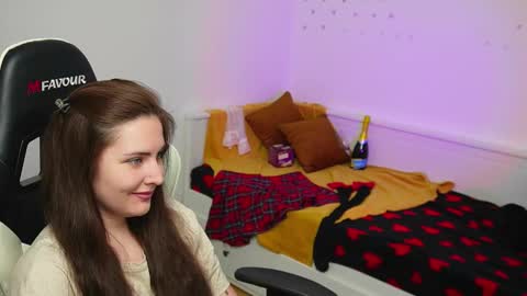 Snapshot of linphea chatting on February 21, 6:53 pm Tina online show from February 21, 6:53 pm