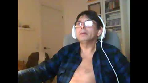 liongr69 online show from February 22, 11:25 pm