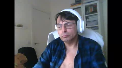 liongr69 online show from March 22, 10:57 pm