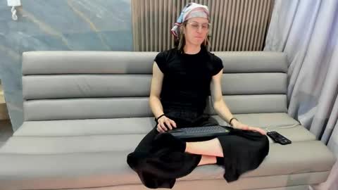 Snapshot of lior_evan chatting on November 28, 11:35 am Lior evan online show from November 28, 11:35 am