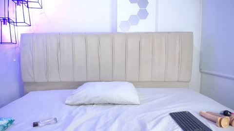 liora_rayne online show from November 22, 5:12 pm