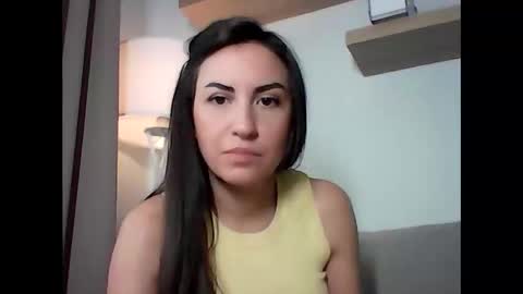 lioranwe online show from June 3, 1:57 pm