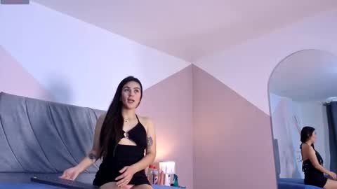 liorasterling online show from March 20, 7:08 pm