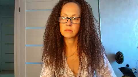 Snapshot of lioraweiss chatting on June 13, 8:56 am Liora Weiss online show from June 13, 8:56 am