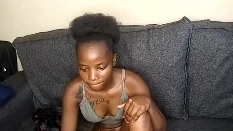 liplock lesbians online show from July 28, 12:34 pm