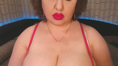 LIpsAddiction online show from December 4, 10:19 pm