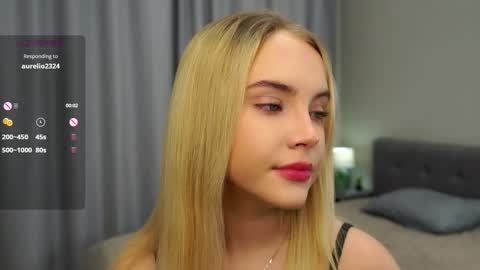 Amelia online show from December 10, 1:11 am
