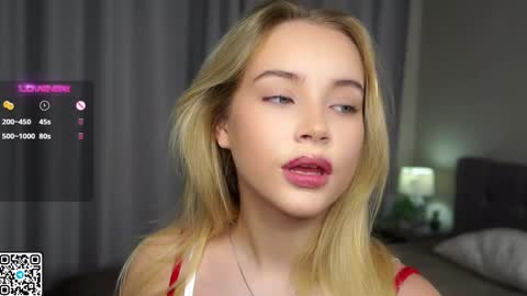 Amelia online show from December 14, 1:06 am