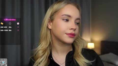 Amelia online show from December 28, 1:08 am