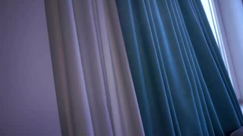 Amelia online show from May 22, 1:46 am