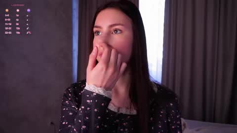 Amelia online show from May 31, 1:14 am