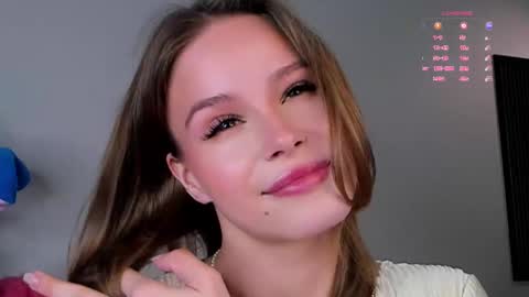 Lina online show from September 28, 1:44 am