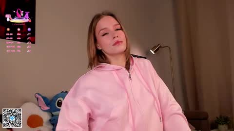 Lina online show from October 3, 1:13 am