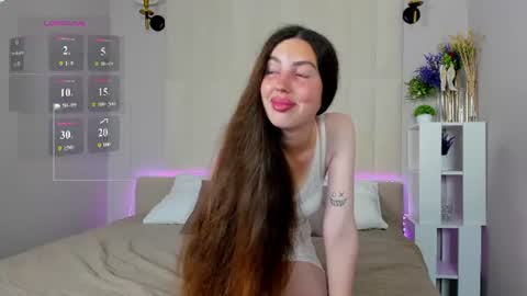 Lira revery online show from July 12, 12:01 am