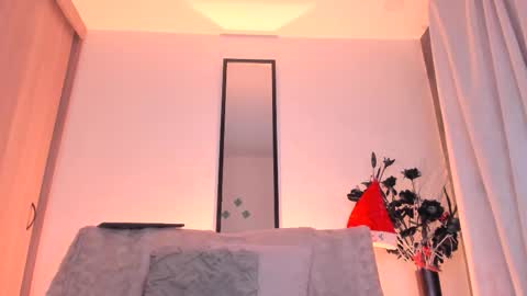 liry online show from December 16, 7:30 pm