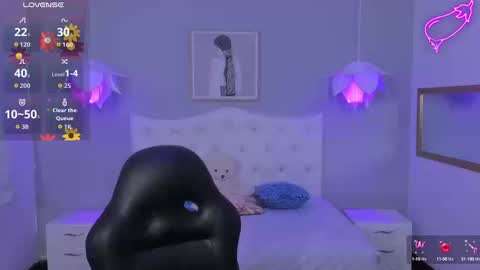 Lisa online show from September 10, 6:30 pm