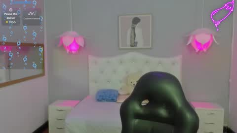 Lisa online show from January 17, 11:59 am