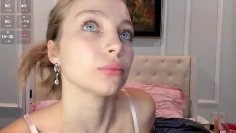 Lisa online show from December 3, 4:31 am