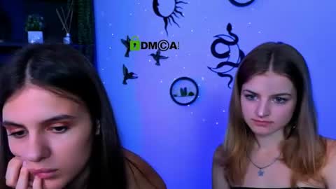 Snapshot of lisa_dark_ chatting on July 14, 9:25 am Lisa online show from July 14, 9:25 am