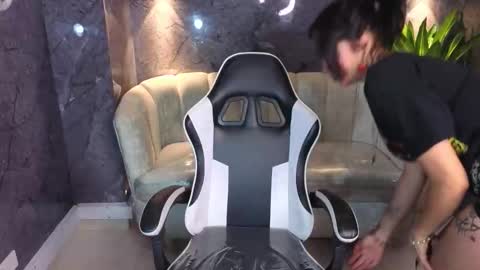 lisa_doll_tx online show from March 2, 7:32 pm