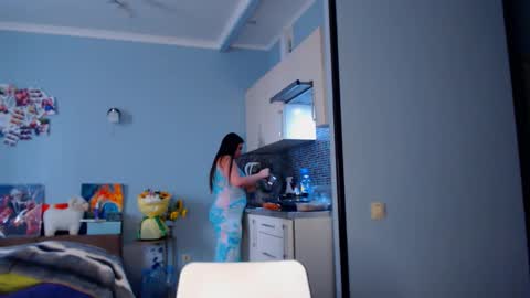 lisa_lady_golden online show from September 9, 9:42 am