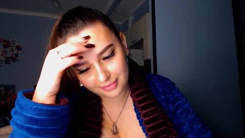 lisa_lady_golden online show from September 21, 10:22 pm