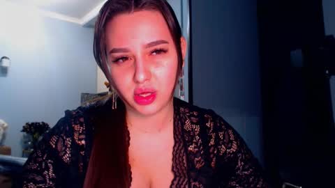 lisa_lady_golden online show from February 9, 5:06 pm