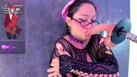 Lisa online show from September 13, 2:11 am