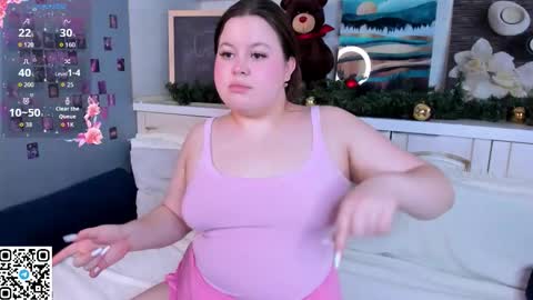 Lisa online show from March 11, 9:37 am